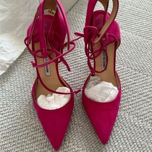 Pink high heeled Manolos in size 38. Only worn twice. Comes with original box.